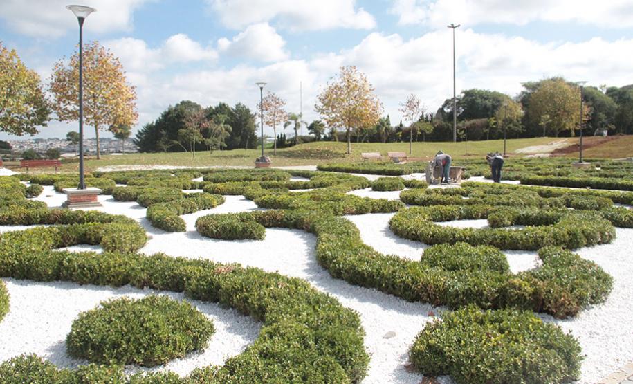 Jardim Europeu no Parque das Araucárias