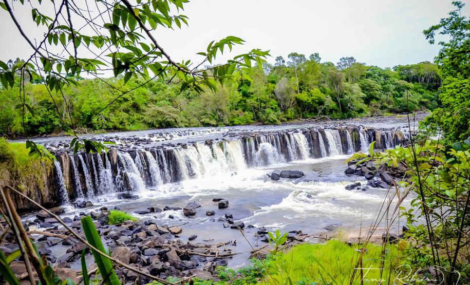 Ruínas Ponte de Ferro