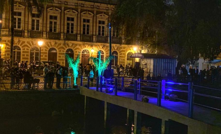 Espetáculo na baía de Paranaguá comemora 371 anos do município