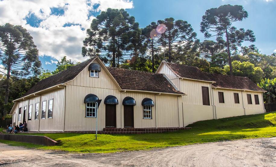 Vila Palmira - Armazém dos Opalinski