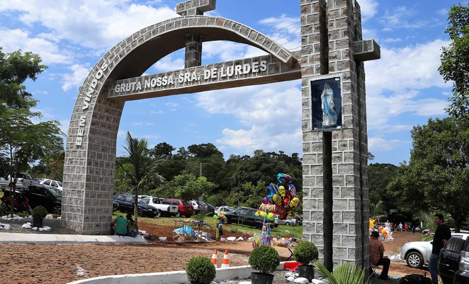 Gruta Nossa Senhora de Lourdes
