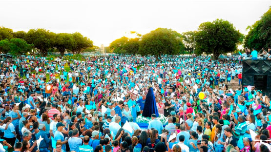 Festa em Primeiro de Maio