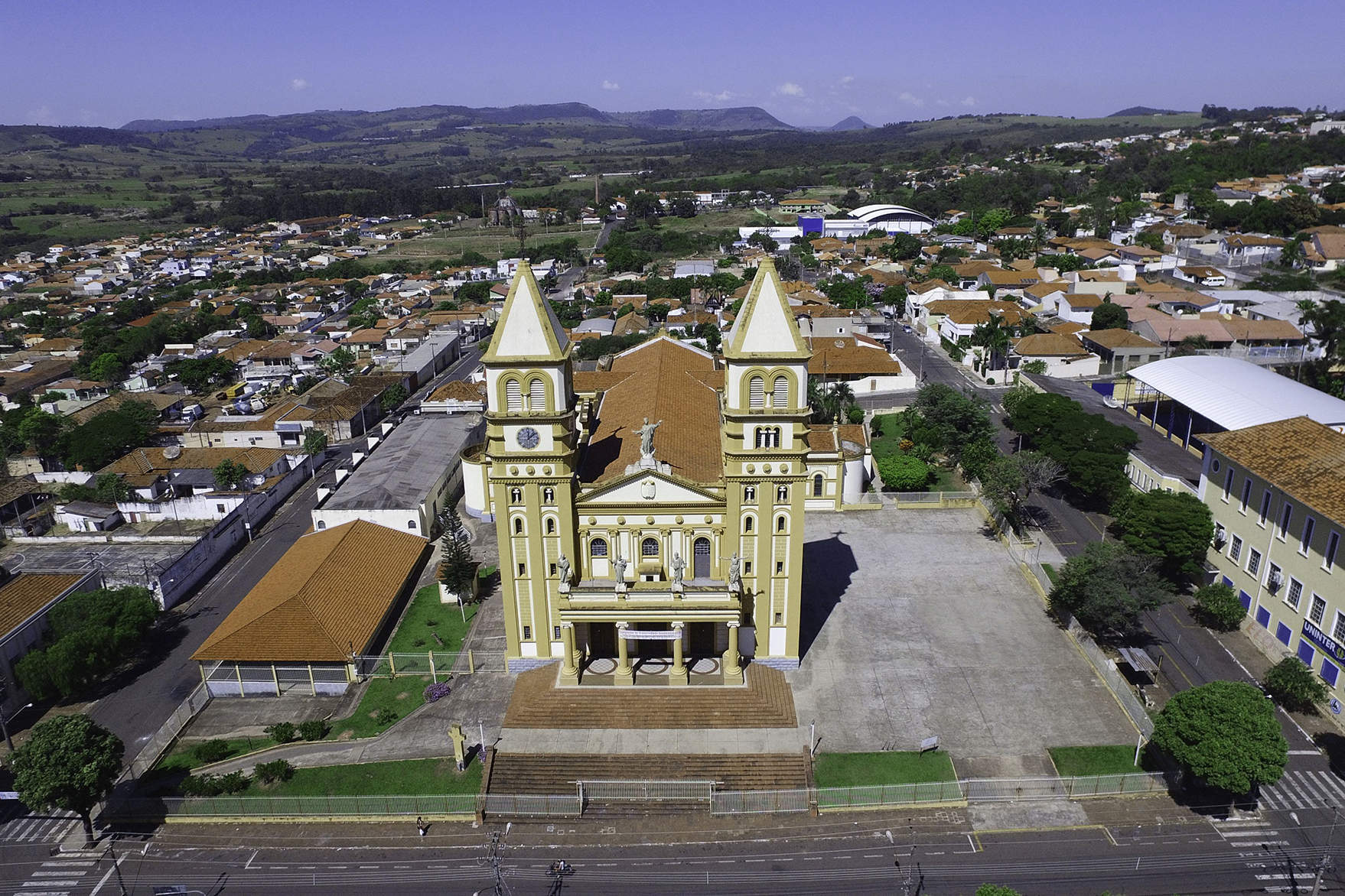 Jacarezinho Paraná fonte: www.viajeparana.com Fonte: www.viajeparana.com