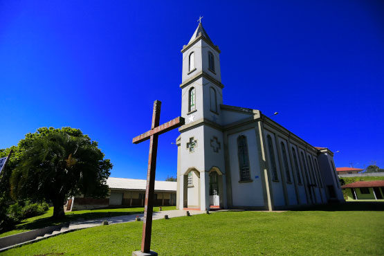 Guajuvira - Igreja Bom Jesus