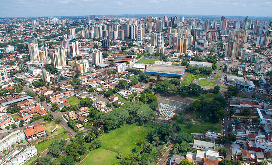 Fonte: Viaje Paraná / Visão aérea de Londrina (Zerão)