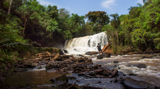 Salto Rio Claro - Caminhos de Peabiru