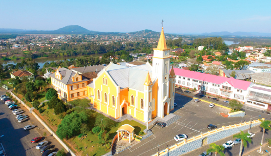 Igreja Matriz Nossa Senhora das Vitórias, União da Vitória - Foto: ATEMA