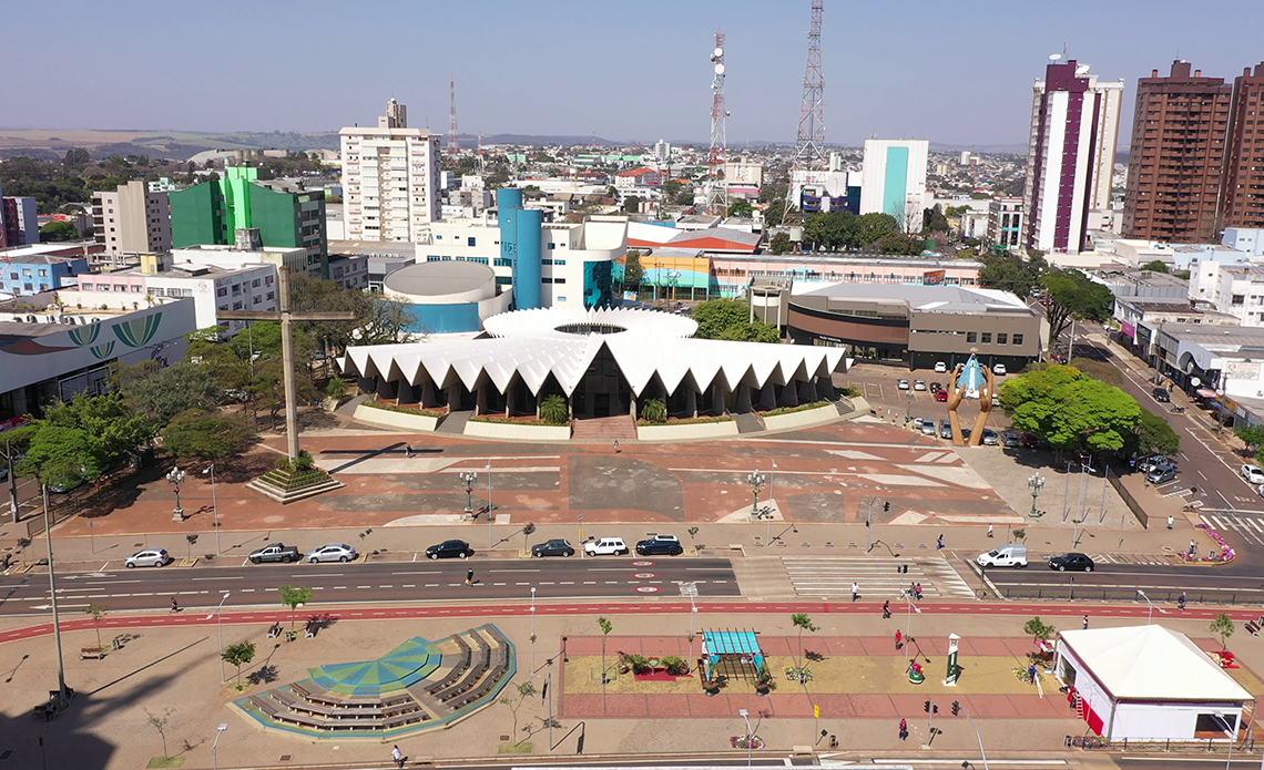 Meio Dia Paraná - Cascavel  Cidade de Bandeirantes sofre com