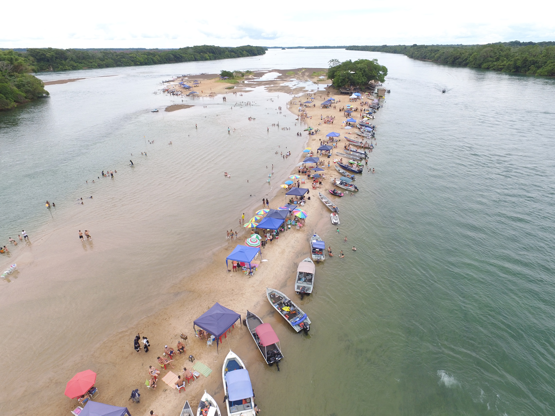 biomas - praia dos pneus