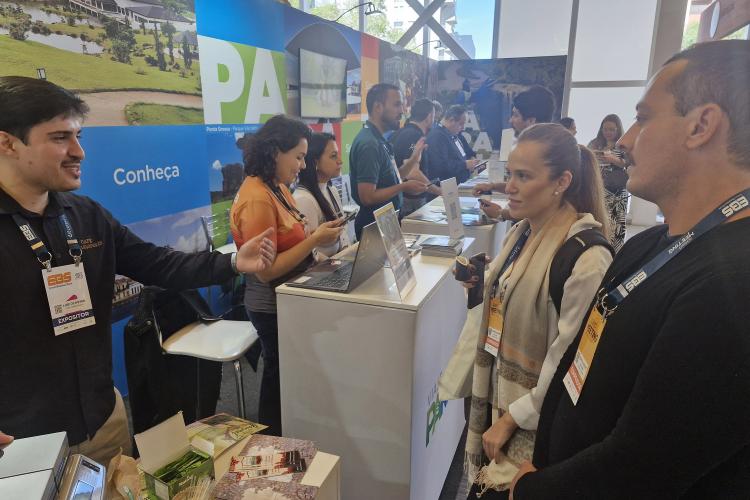 11 empresários participam do estande do Viaje Paraná no Evento Business Show