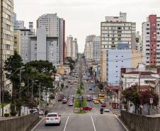 Avenida Visconde de Guarapuava