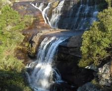 Parque Municipal Lago Azul - Cachoeira das Andorinhas