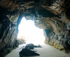 Gruta das Encantadas