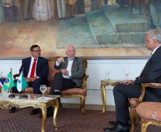 Notícia - Piana apresenta a embaixador da Costa Rica bons resultados na educação e no turismo