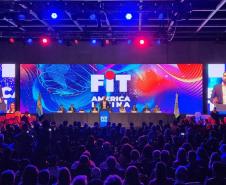Notícia - Paraná leva empresas do turismo para a feira FIT América Latina, em Buenos Aires
