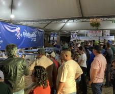 Notícia - Feira do melado, porco no rolete e balonismo: veja o calendário turístico do Paraná em setembro