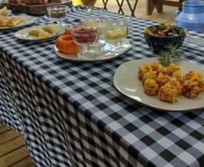 Notícia - Com apoio do Estado, circuito gastronômico movimenta o turismo nos Campos Gerais