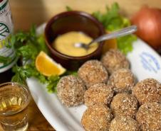 Notícia - Com apoio do Estado, circuito gastronômico movimenta o turismo nos Campos Gerais