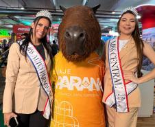 Notícia - Com recorde de participantes em estande, Paraná atrai turistas e negócios em feira no Paraguai