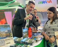 Notícia - Com recorde de participantes em estande, Paraná atrai turistas e negócios em feira no Paraguai