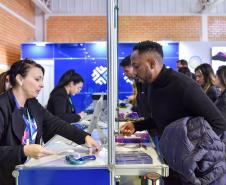 Notícia - Paraná leva expositores, atrativos e experiências à feira de turismo em Gramado