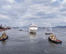 Notícia - Com expectativa de atrair 15 mil turistas, Paranaguá inicia temporada 24/25 de cruzeiros