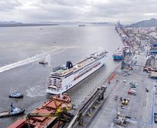 Notícia - Com expectativa de atrair 15 mil turistas, Paranaguá inicia temporada 24/25 de cruzeiros