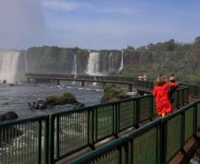 Turismo no Paraná cresce quase o triplo da média nacional entre janeiro e outubro
