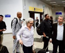 Primeiro voo direto do Paraguai desembarca lotado no Aeroporto Afonso Pena