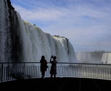 Paraná recebe mais de 206 mil turistas estrangeiros em janeiro, maior resultado desde 2018