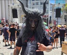 Zombie Walk ganha vida com excursões e pacotes em agências de turismo