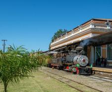 Expresso de Páscoa do Trem Caiçara: Morretes e Antonina terão turismo temático em abril