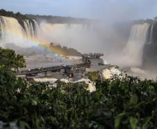 Aumento de 18%: Paraná já recebeu 826 mil turistas estrangeiros em 2025