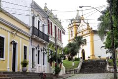 Litoral abriga tesouros da história, cultura e natureza