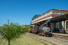 Notícia - Gastronomia típica, música e cultura: passeio de trem é opção turística do verão paranaense
