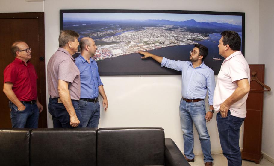 Paraná prepara alternativas de turismo no Litoral