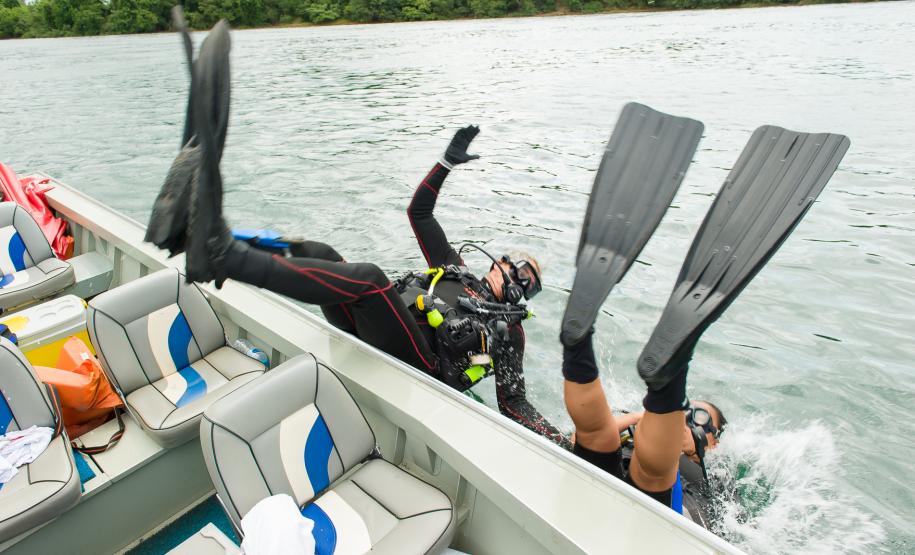 Mergulho no Rio Paraná