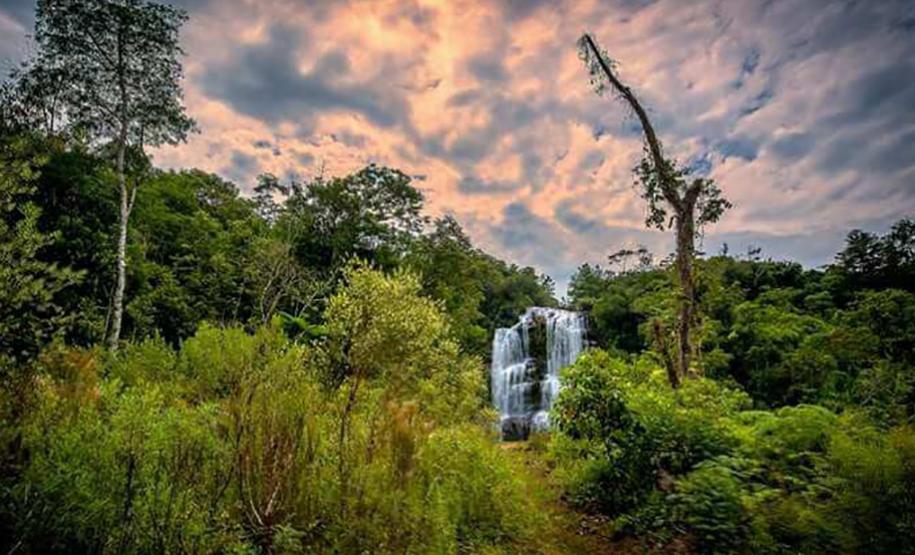 Cachoeira da Erva Doce