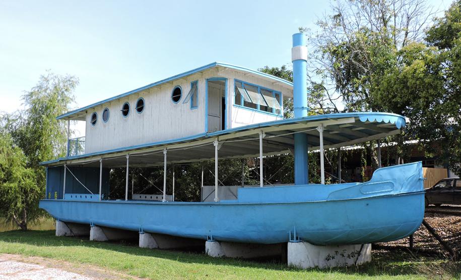 Monumento Vapor Pery