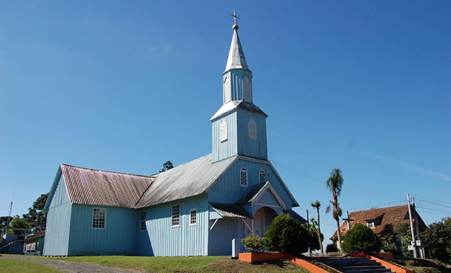 Igreja Centenária Água Branca