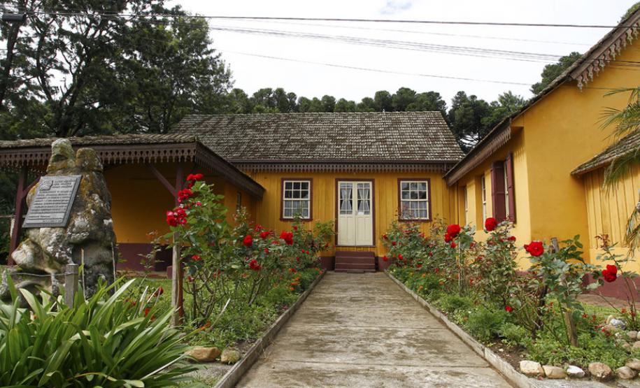 História, cavalgada e natureza encantam na Rota dos Tropeiros