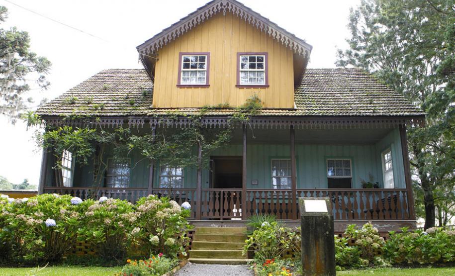 História, cavalgada e natureza encantam na Rota dos Tropeiros