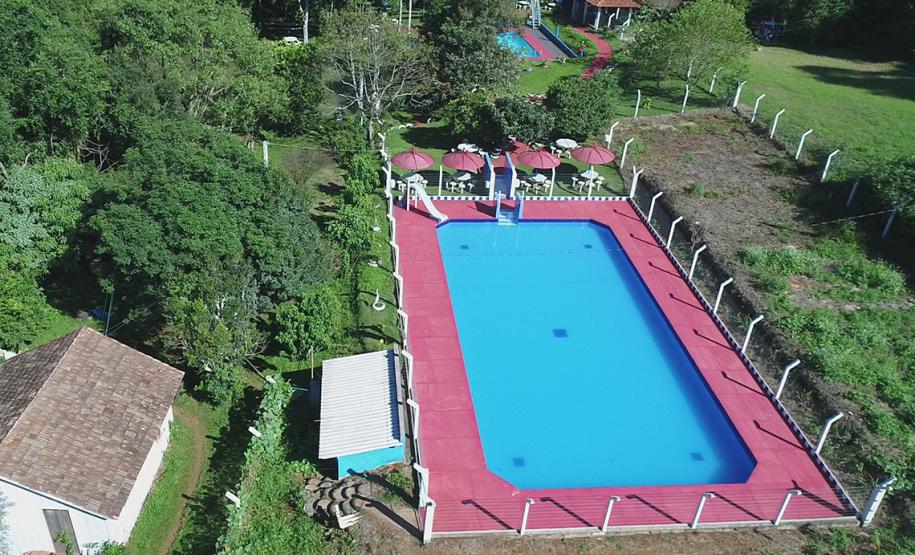 Parque Aquático Dois Pinheiros