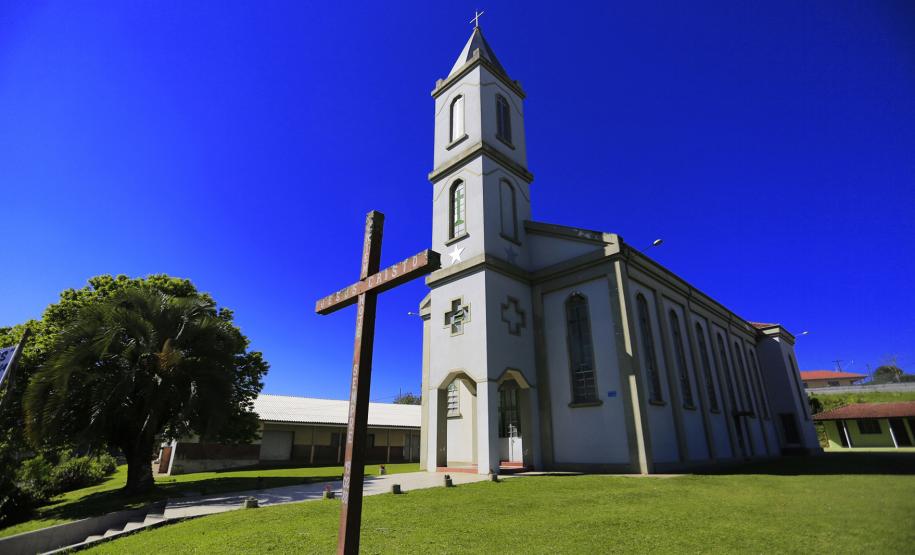 Guajuvira - Igreja Bom Jesus