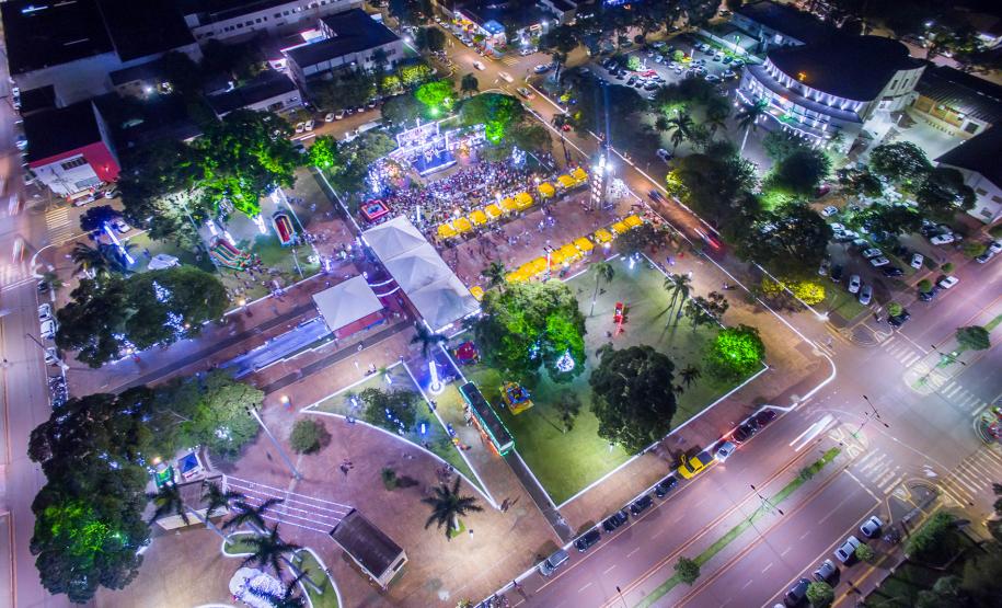 Igreja Matriz São Vicente Pallotti e Praça Amadeo Piovesan