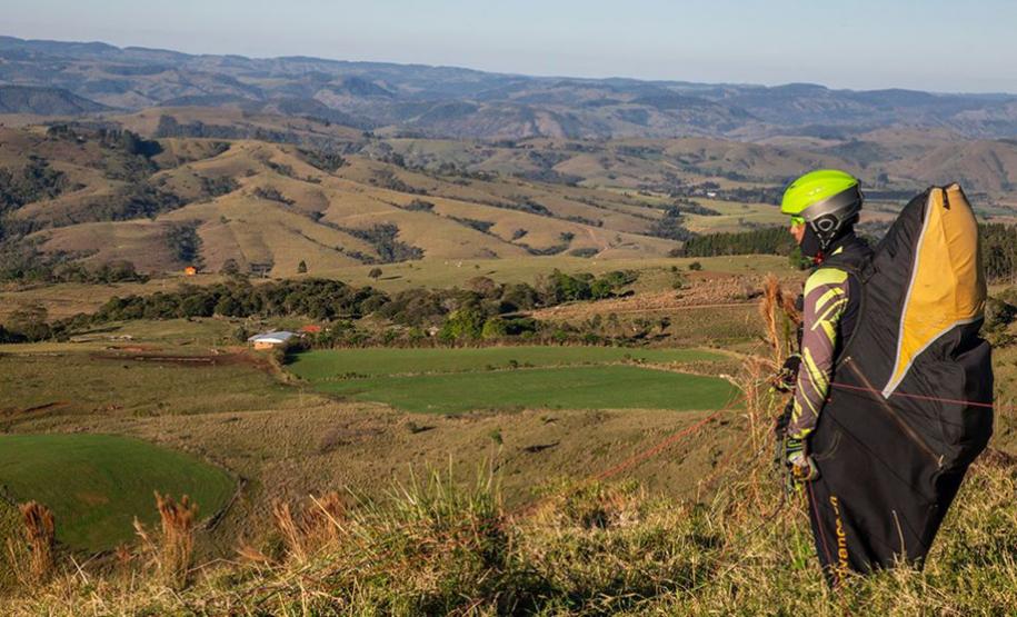 Preparação para Salto de Parapente
