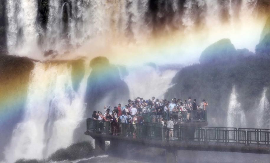 Cataratas do Iguaçu têm recorde de público no Corpus Christi