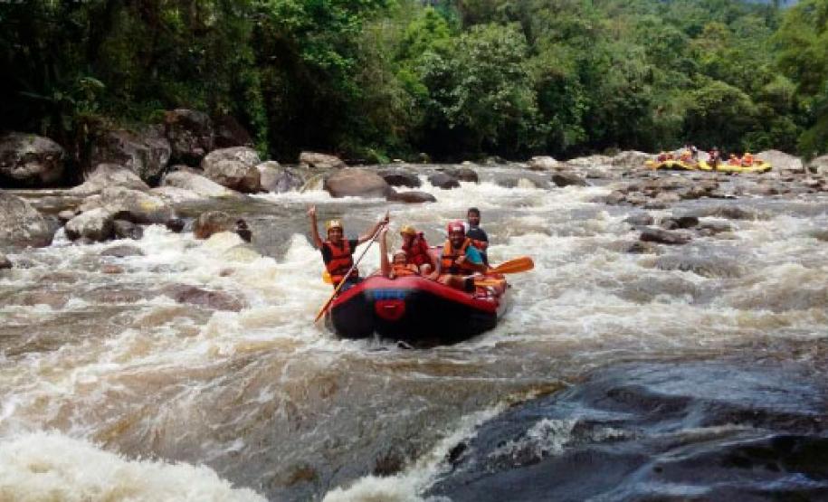 Aventura, natureza e praias do Paraná: combinação perfeita