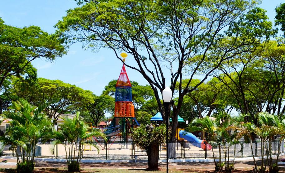 Praça Ana Claudia Sal Palhari