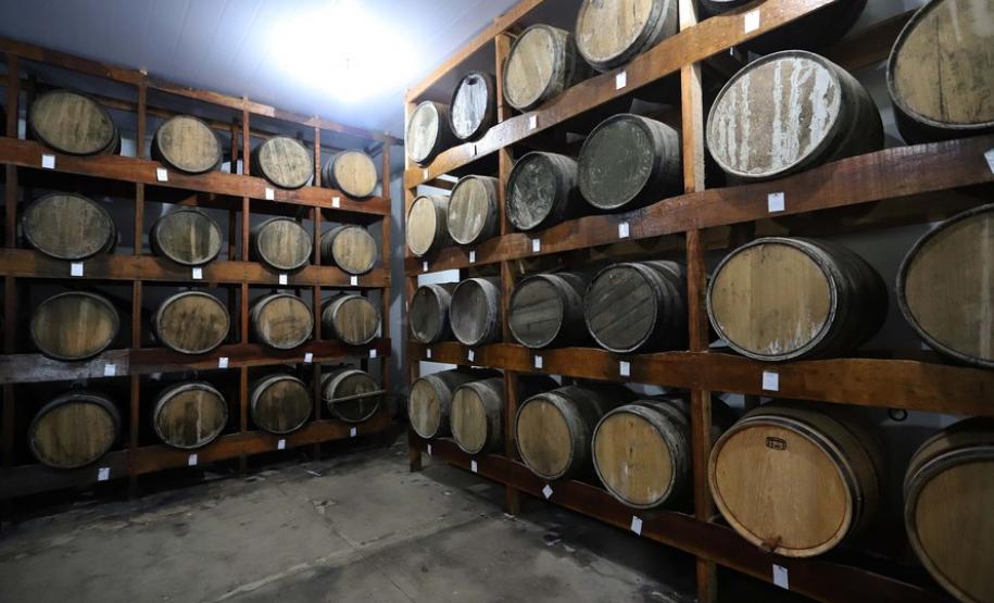 Balas de banana e cachaça valorizam cidades históricas do Litoral